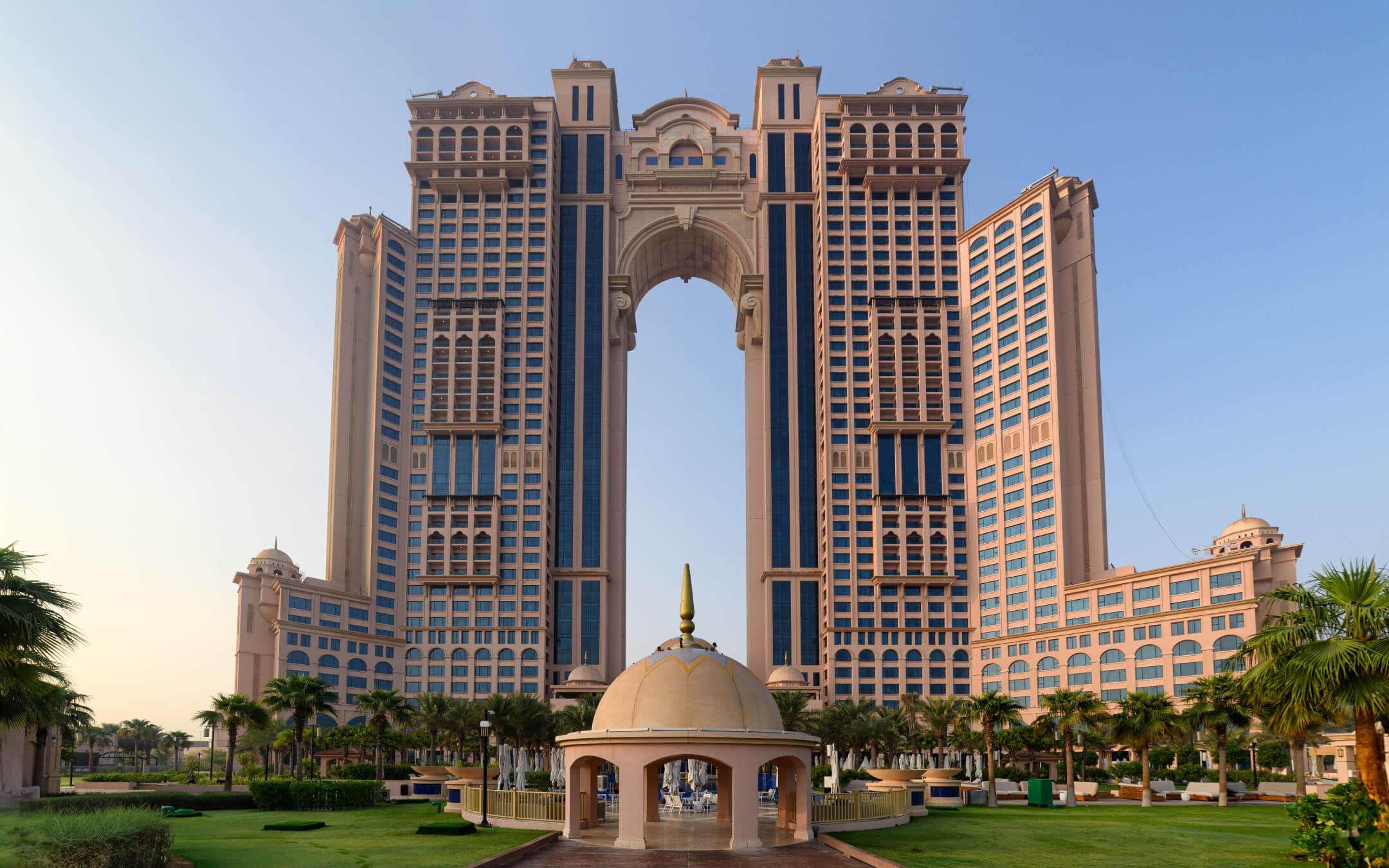 National Investment Corporation PJSC | Bloom Landscape